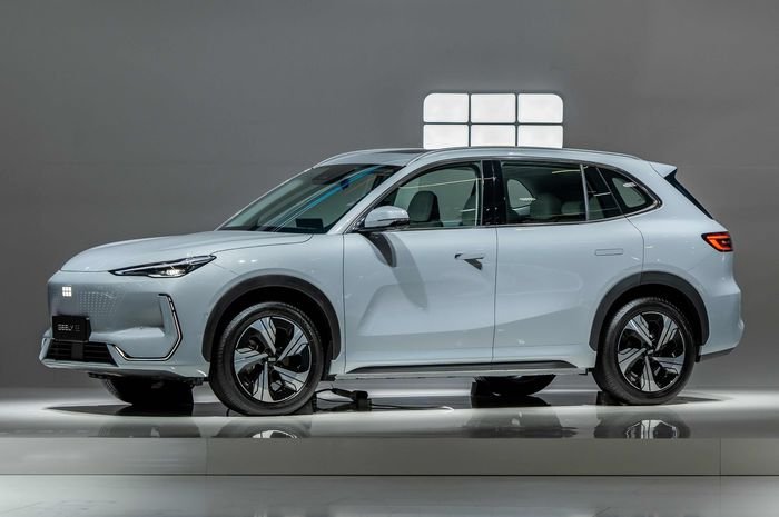 Intip Spesifikasi Geely EX5, Kandidat Mobil Listrik Baru di Indonesia